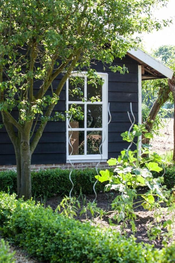 In D'Ouwe Vlaamse Schuur Bed & Breakfast Ossendrecht Bagian luar foto